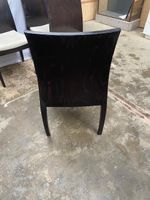 Lot de 4 chaises contemporaines, à structure en bois de coul… (photo 4)