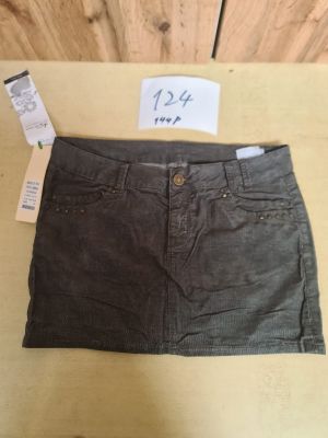 Lot de 144 jupes femme effet enduit ? Tailles diffrentes (3…