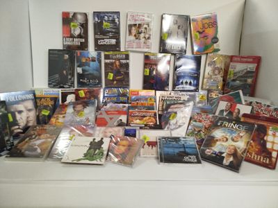 Lot de 40 - MULTIMÉDIA - Cet ensemble regroupe divers DVD ai…