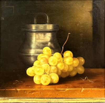 un tableau représentant une grappe de raisin posée sur une table