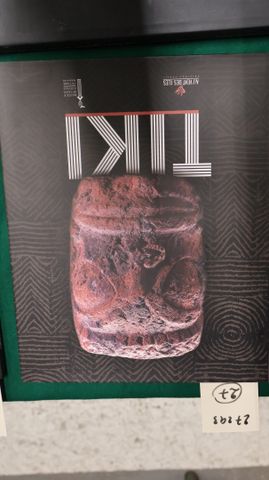 TIKI. . Au vent des îles , Editions Tahiti. 2017, in-4, cartonnag...