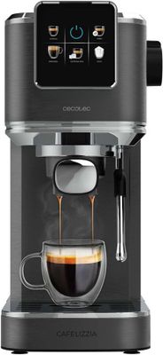 gros plan d'une machine à café sur fond blanc