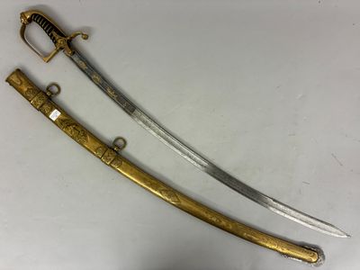 deux épées, l'une avec une poignée en or et l'autre avec une poignée en argent