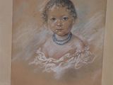 tableau représentant une jeune fille en robe blanche, dans un cadre doré