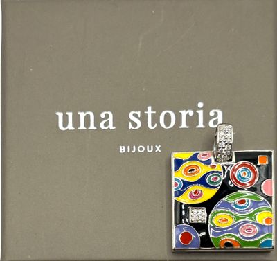 UNA STORIA - Pendentif carré en argent 925ml et strass à décor géométr - Photo 1