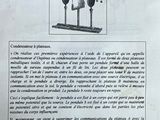 une feuille sur laquelle figure l'image d'une paire de microphones