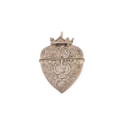 une image représentant un cadenas argenté en forme de cœur surmonté d'une couronne