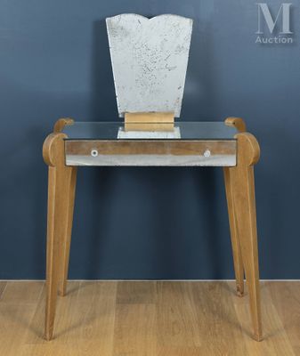 Coiffeuse Bois naturel et verre miroité, ouvrant à un tiroir…