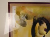 une image d'un tableau accroché au mur