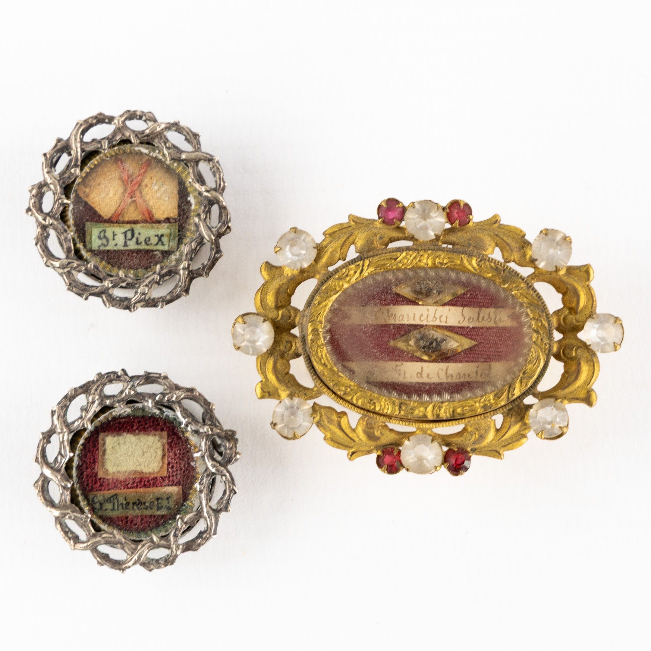 Objets d'art & Curiosités