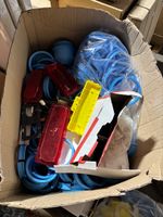 Cinq cartons de boites d'encastrement et commande bouton éle… (photo 6)
