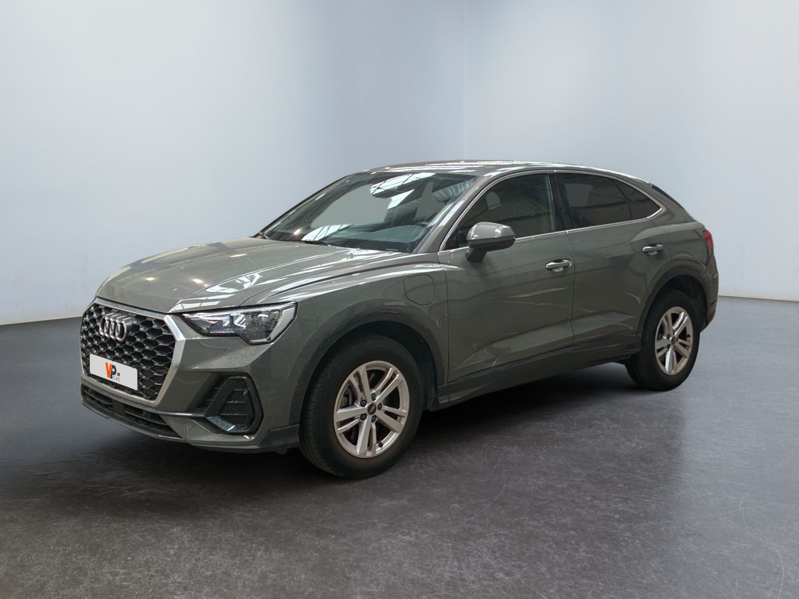 Audi Q3 Sportback 45 TFSIe 245 ch - SUV hybride rechargeable 2022
