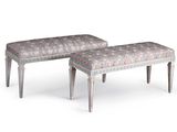 paire de bancs rembourrés avec repose-pieds rembourré