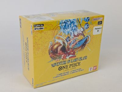 La boîte du jeu de cartes est ornée d'une illustration représentant un dragon.