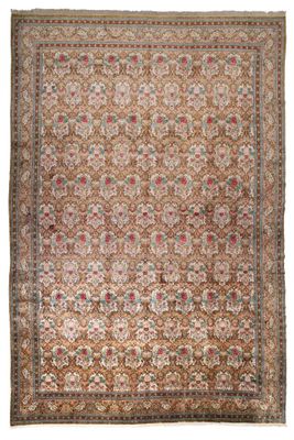 tapis persan ancien à motif floral sur fond beige