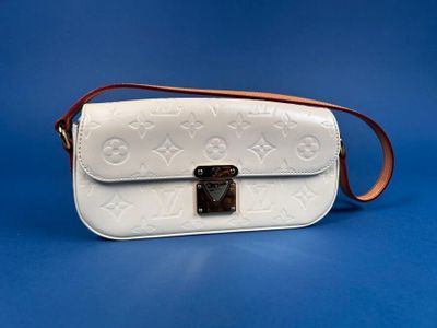 louis vuitton white monograme leather cross body bag