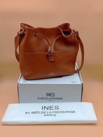 INES by INES DE LA FRESSANGE. Sac à main modèle Julia en cuir car