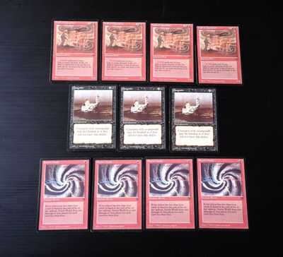 beaucoup de cartes sur la table