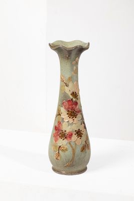 Travail 1900 Vase en céramique émaillée polychrome à décor d…