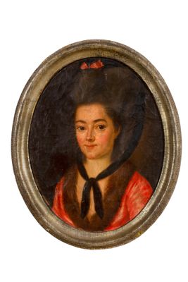 portrait d'une femme en robe rouge et chapeau noir