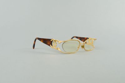 CHANEL. Paire de lunettes de vue aux verres corrigés, métal … - Photo 1