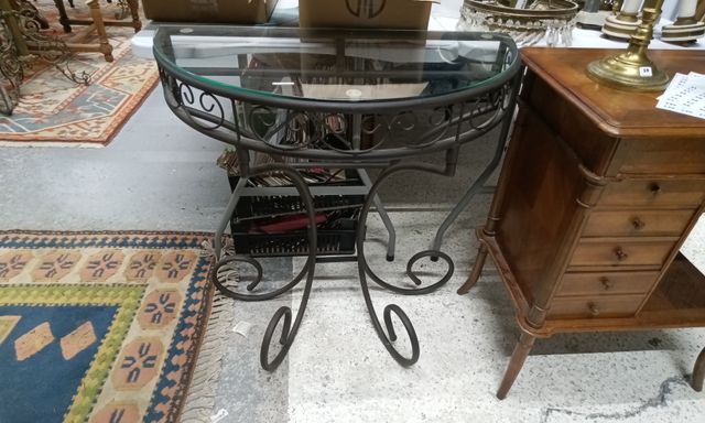 Console demi-lune d'entrée à 4 pieds, plateau verre. H 76 L70 l 3...