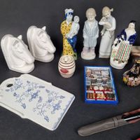 Manette : lot d'objets en carton comprenant veilleuse de sty… (photo 2)