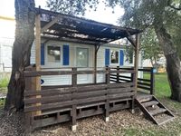 Contenu d’un camping à St Genis des Fontaines avec mobil-hom…