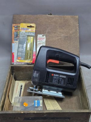 Scie Sauteuse Black ET Decker + Consomable