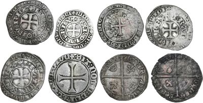 six types différents de pièces d'argent ornées de croix