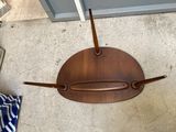 a picture of a metal object on the floor