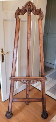 Beau CHEVALET en salon en noyer sculpté, époque Napoléon III… - Photo 1