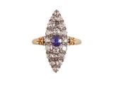 une bague ornée d'un ensemble de diamants et de saphirs