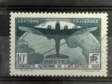 trois timbres sur lesquels figurent un homme et une femme