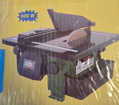 Coupe carreaux electrique 600w/230V