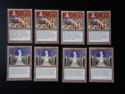 six cartes d'un jeu de cartes sur lesquelles figure l'image d'un homme à cheval