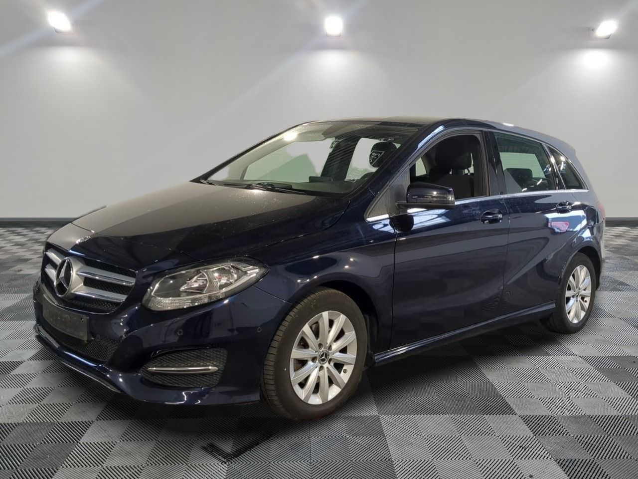 MERCEDES-BENZ - CLASSE B 180 7-G DCT - ES - Mise en service:…