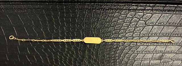 Bracelet de naissance en or 18 carats 750 millièmes En règle. Poi...