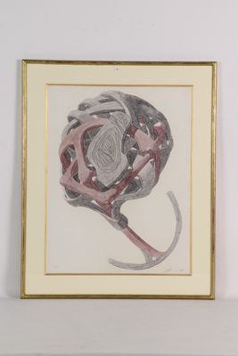 peinture représentant un casque posé sur une étagère dans une pièce blanche