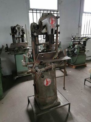 a machine that is sitting in the middle of a room