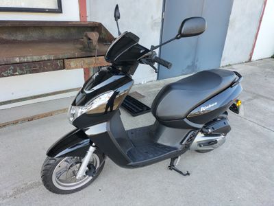 SUR DECISION DE JUSTICE : CL SCOOTER PEUGEOT KISBEE 50 CC - Photo 1