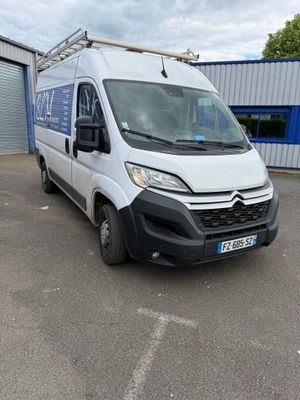 Citroën Jumper immatriculé FZ-685-SZ - Date de 1ère immatric…