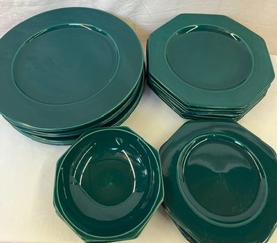 Elements DE Service DE Table EN Faience Verte DE Biderviller…