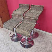 Suite de 4 tabourets de bar. (photo 4)