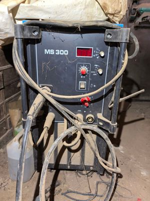 a machine that is sitting in the dirt