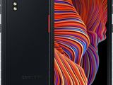 the samsung galaxy m2 is a smartphone with a snap - on camera and dual rear cameras