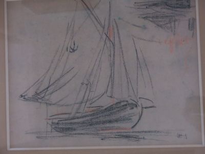 dessin d'un voilier dans un cadre accroché au mur