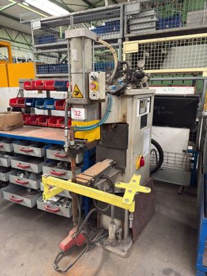 an image of a machine that is sitting inside of a building