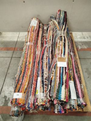 Lot de 16 tapis