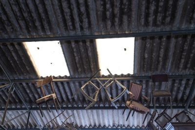 Lot de structures de sièges.